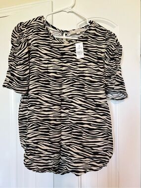 LOFT Black & Cream Zebra Print Short Sleeve Top